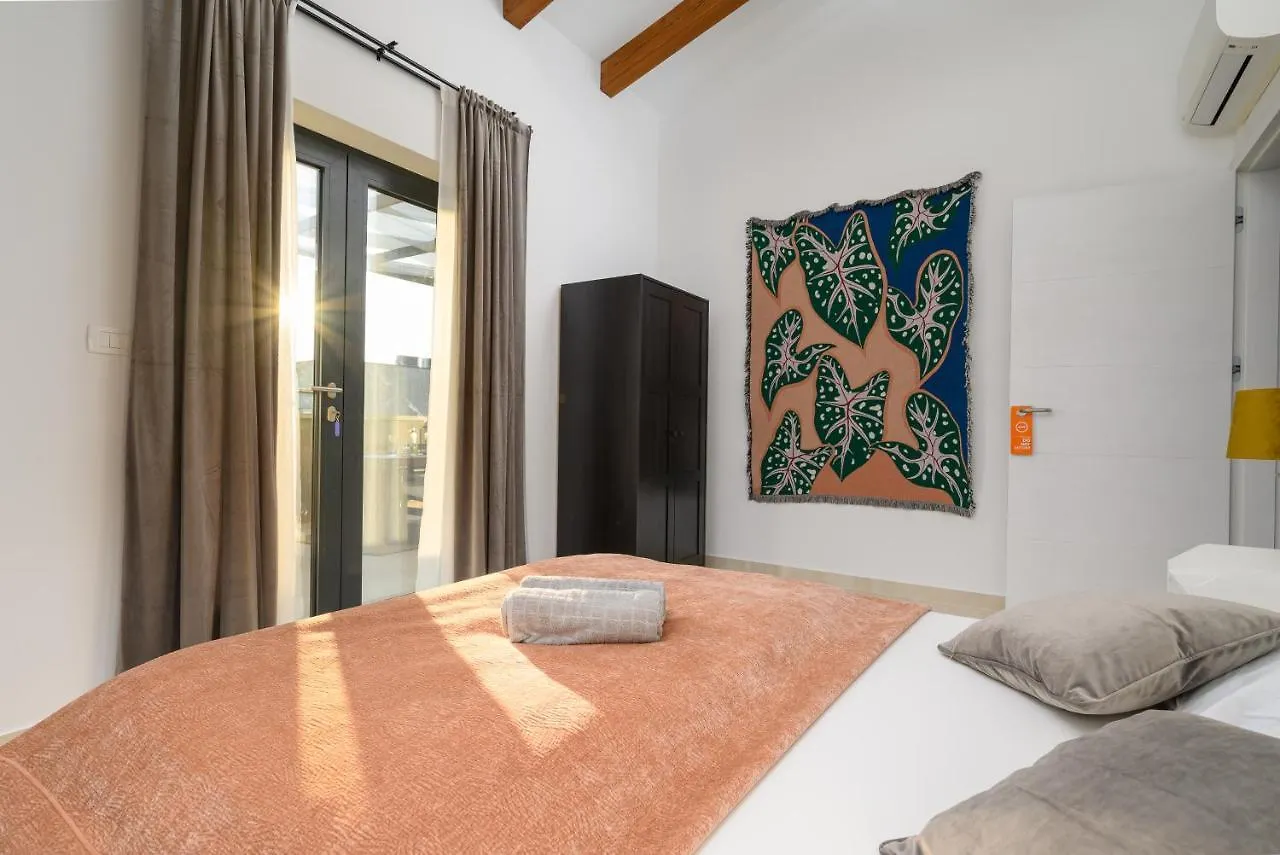 Villa Linnelle Seaview- Rovinj, Heated Pool Burići Croácia