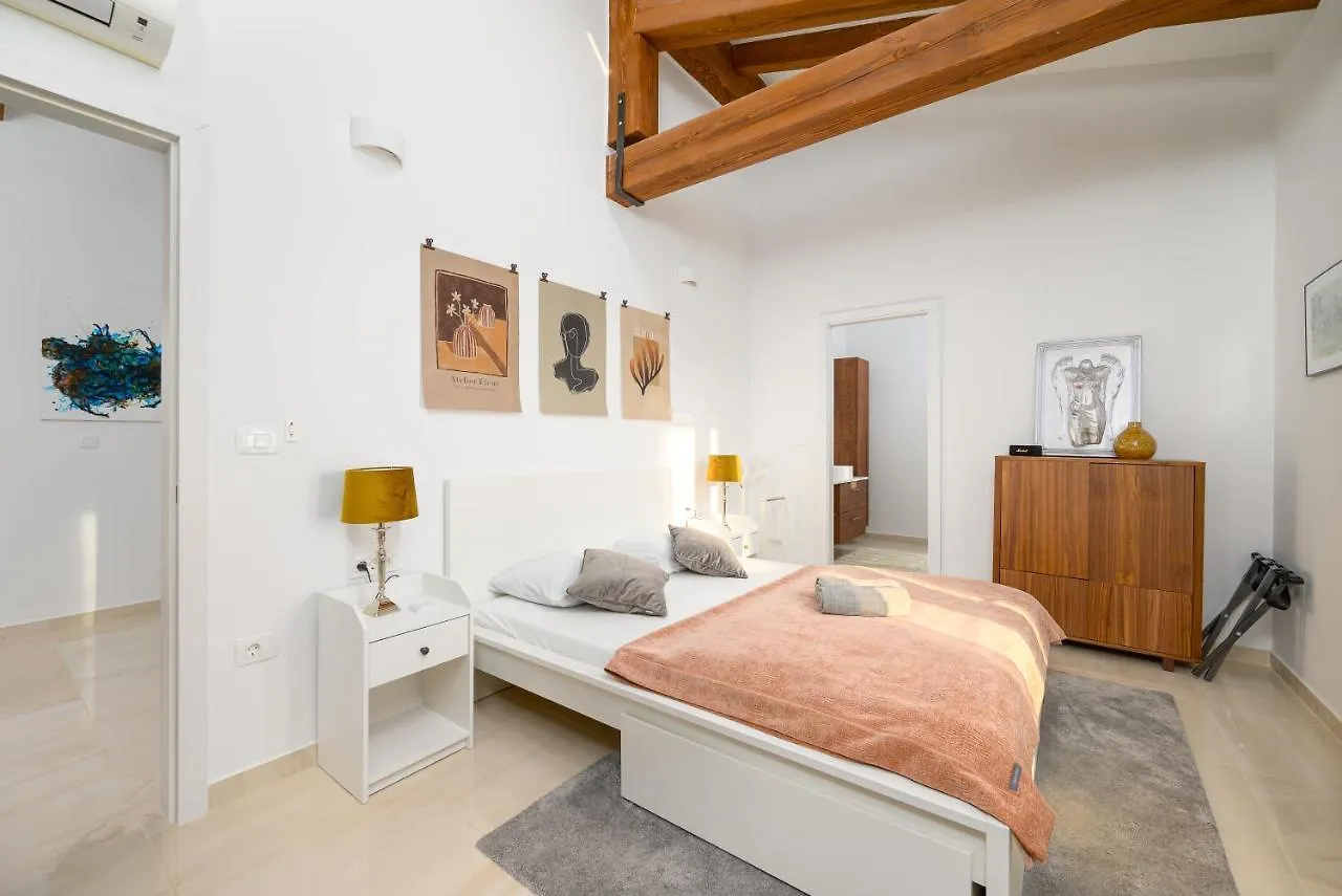 Villa Linnelle Seaview- Rovinj, Heated Pool Burići 0*,