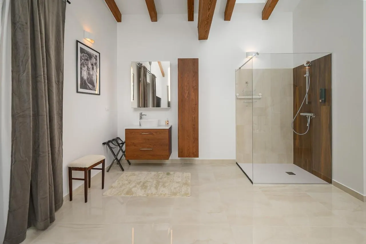 Villa Linnelle Seaview- Rovinj, Heated Pool Burići
