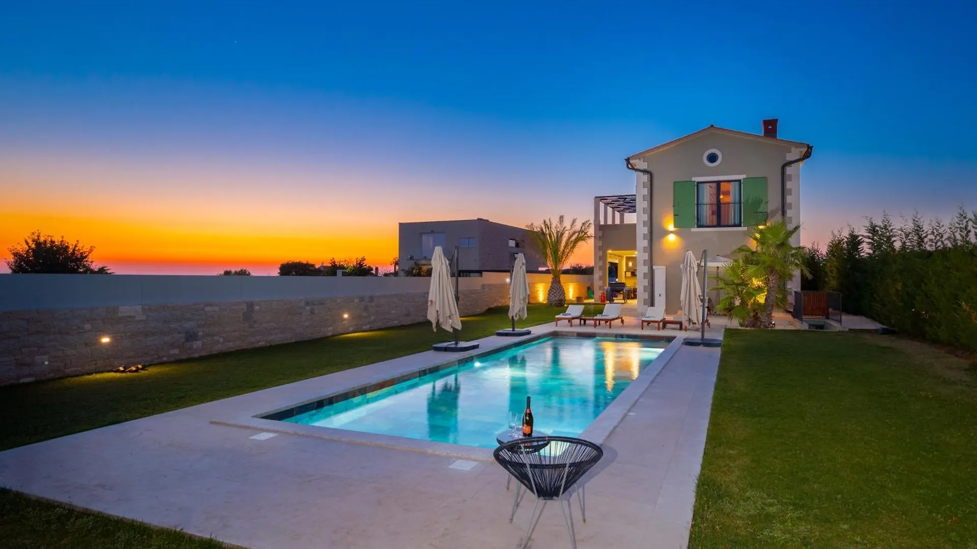 Villa Linnelle Seaview- Rovinj, Heated Pool Burići